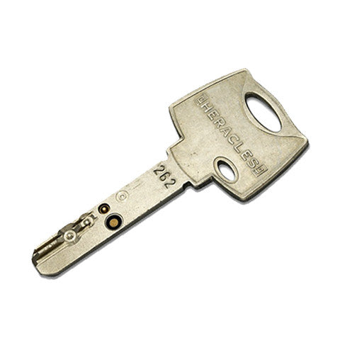 Clé Héraclès Mul-T-Lock 262G sur numéro